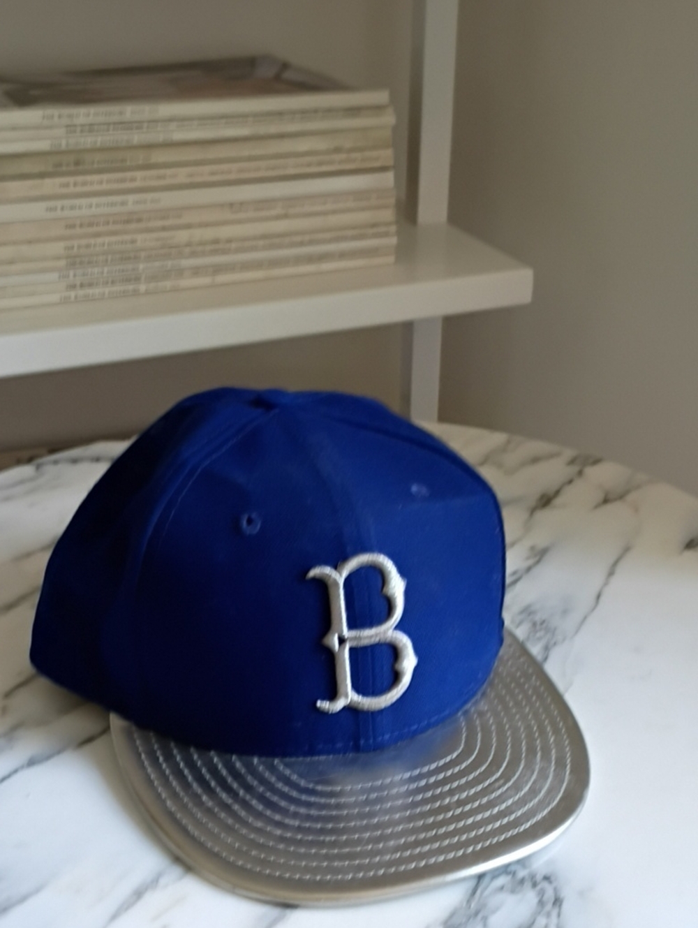 New Era 59FIFTY Fitted Cap in Royal Blue Interior
